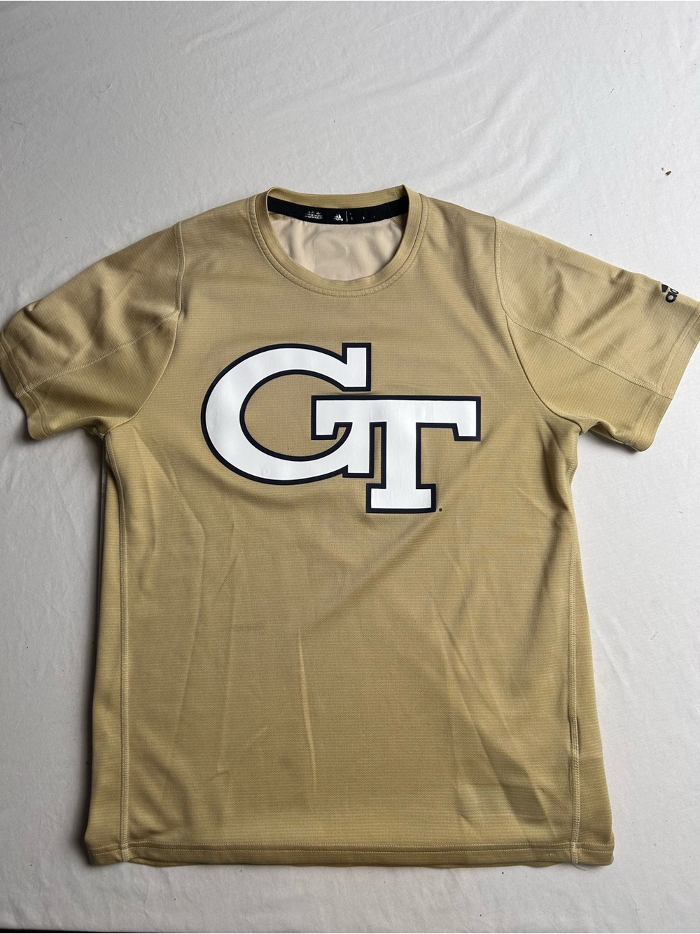 Adidas Georgia Tech Gold Short Sleeve Performance Tee GT yellow jackets small